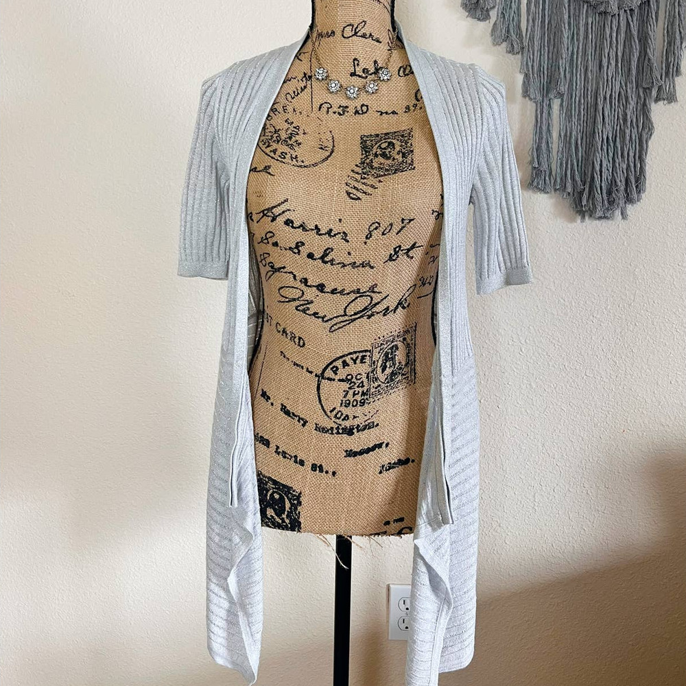 White House Black Market Short Sleeve Ribbed Cardigan in Silver